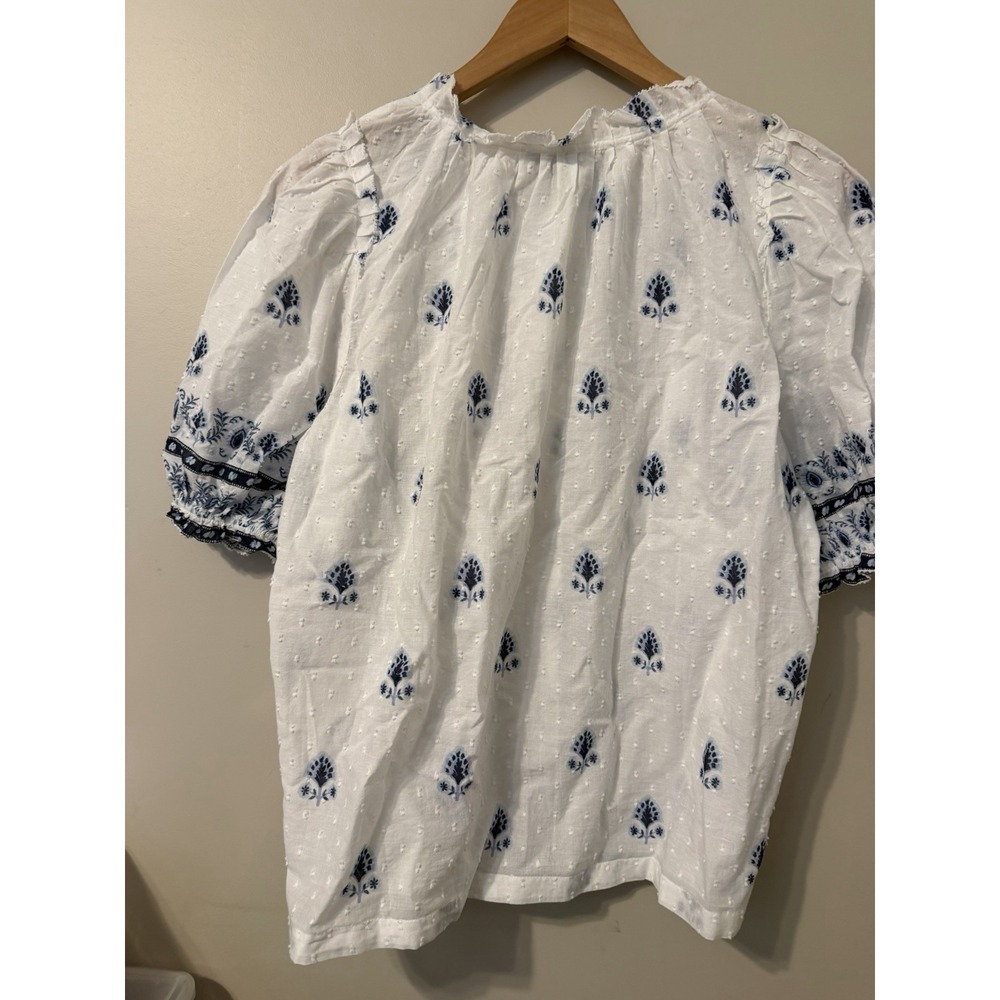NWT LOFT Border Floral Clip Pleated Puff Sleeve Blouse Size Medium with Buttons - Picture 8 of 10